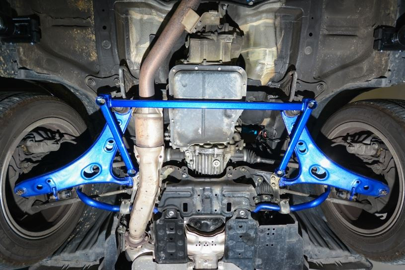 Hardrace Front Cross Member Support Kit Subaru Forester