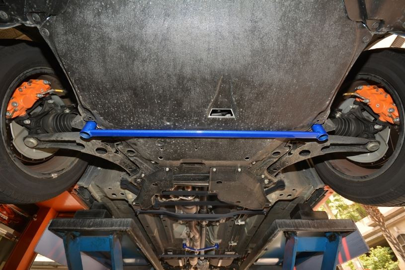 Hardrace Front Lower Brace Mitsubishi Eclipse cross