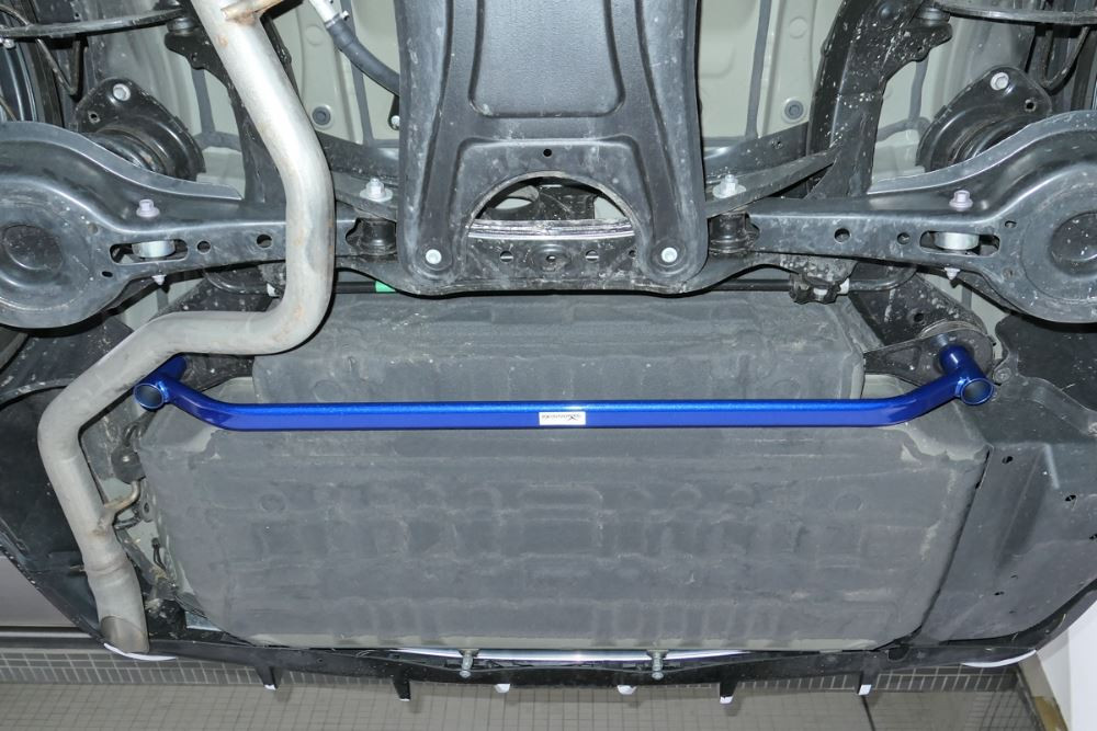 Hardrace Rear Subframe Brace Toyota Sienna