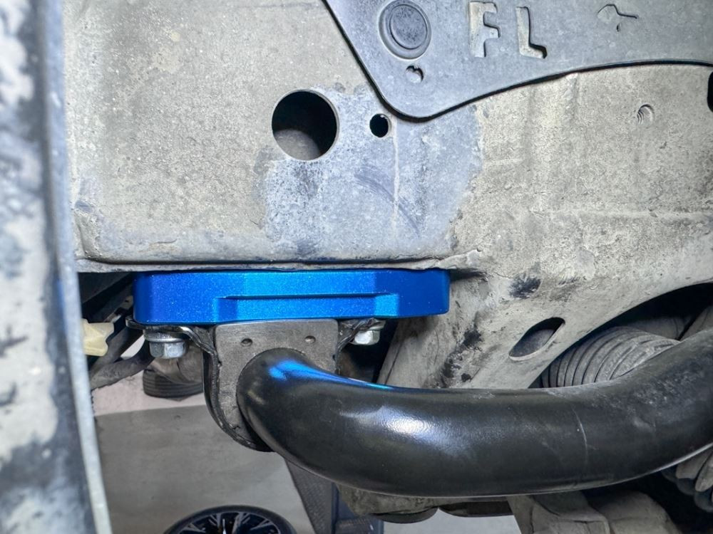 Hardrace Front Sway Bar Relocation Kit Toyota Fj cruiser