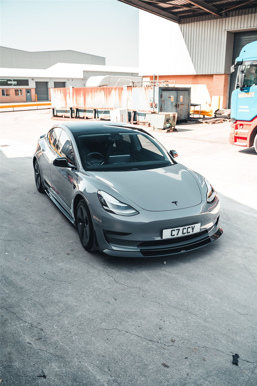 TESLA MODEL 3 2017-2023 CARBON FIBRE FRONT SPLITTER - V1