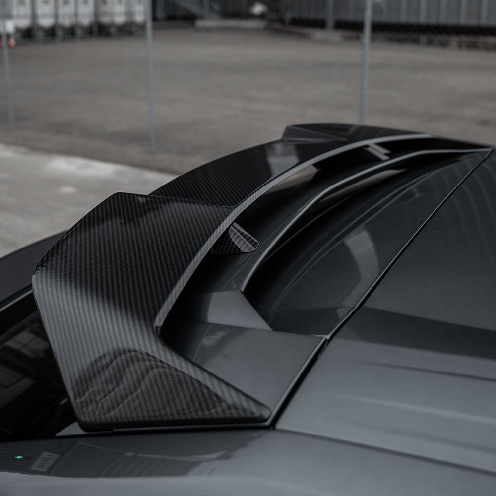 LAMBORGHINI URUS CARBON FIBRE ROOF SPOILER - CT DESIGN LAMBORGHINI URUS CARBON FIBRE ROOF SPOILER - CT DESIGN