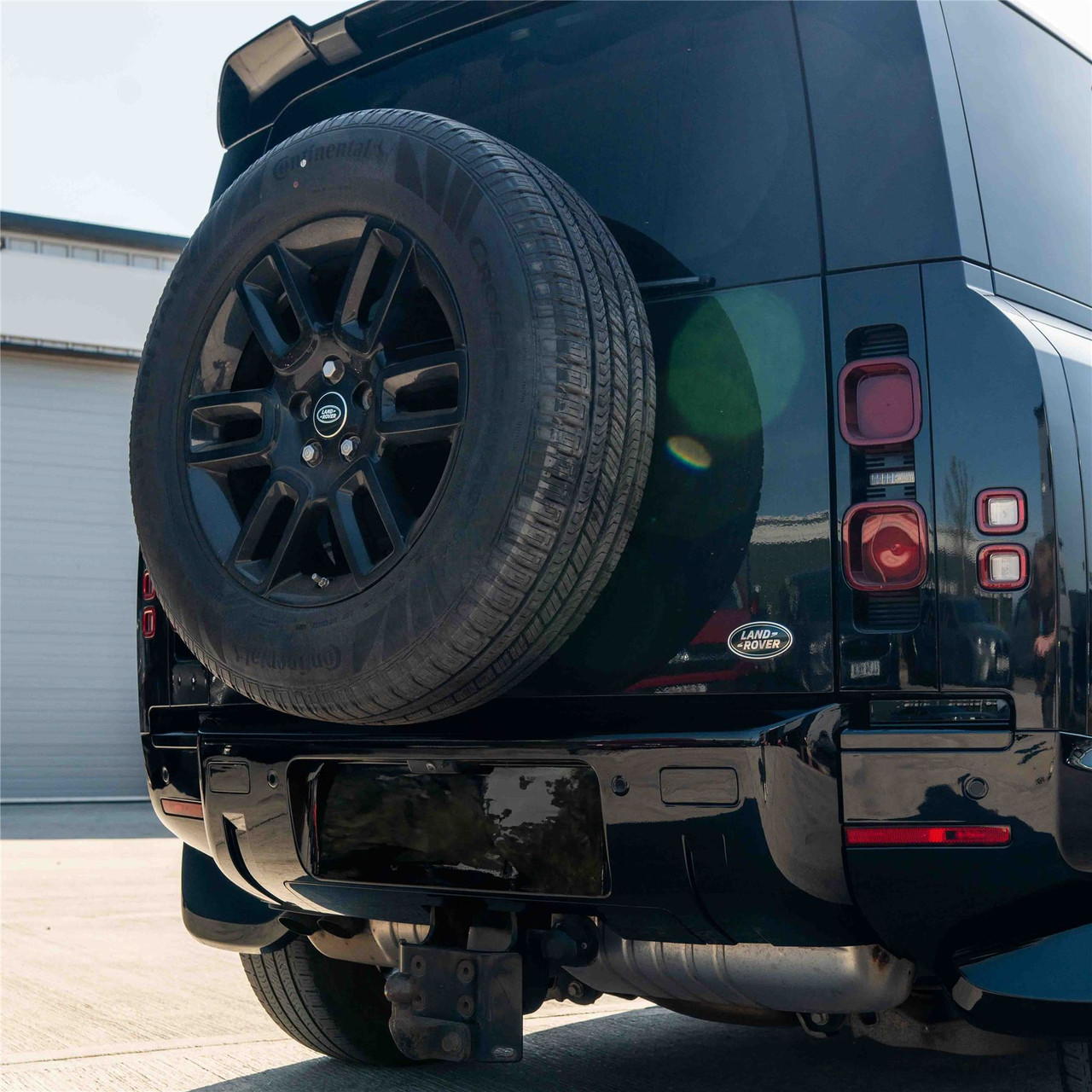 LAND ROVER DEFENDER L663 110 & 90 FRONT AND REAR GLOSS BLACK MIDDLE TRIM PACK LAND ROVER DEFENDER L663 110 & 90 FRONT AND REAR GLOSS BLACK MIDDLE TRIM PACK
