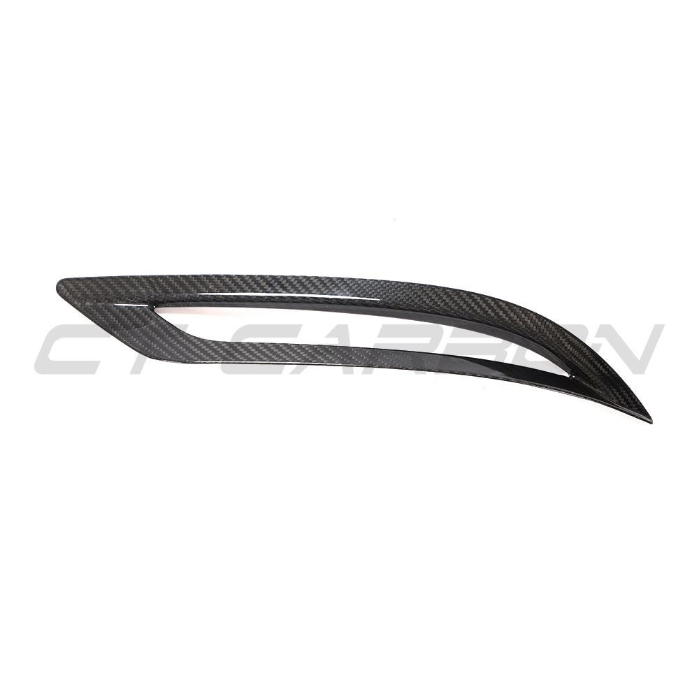TESLA MODEL 3 2017-2023 CARBON FIBRE REAR REFLECTOR COVER