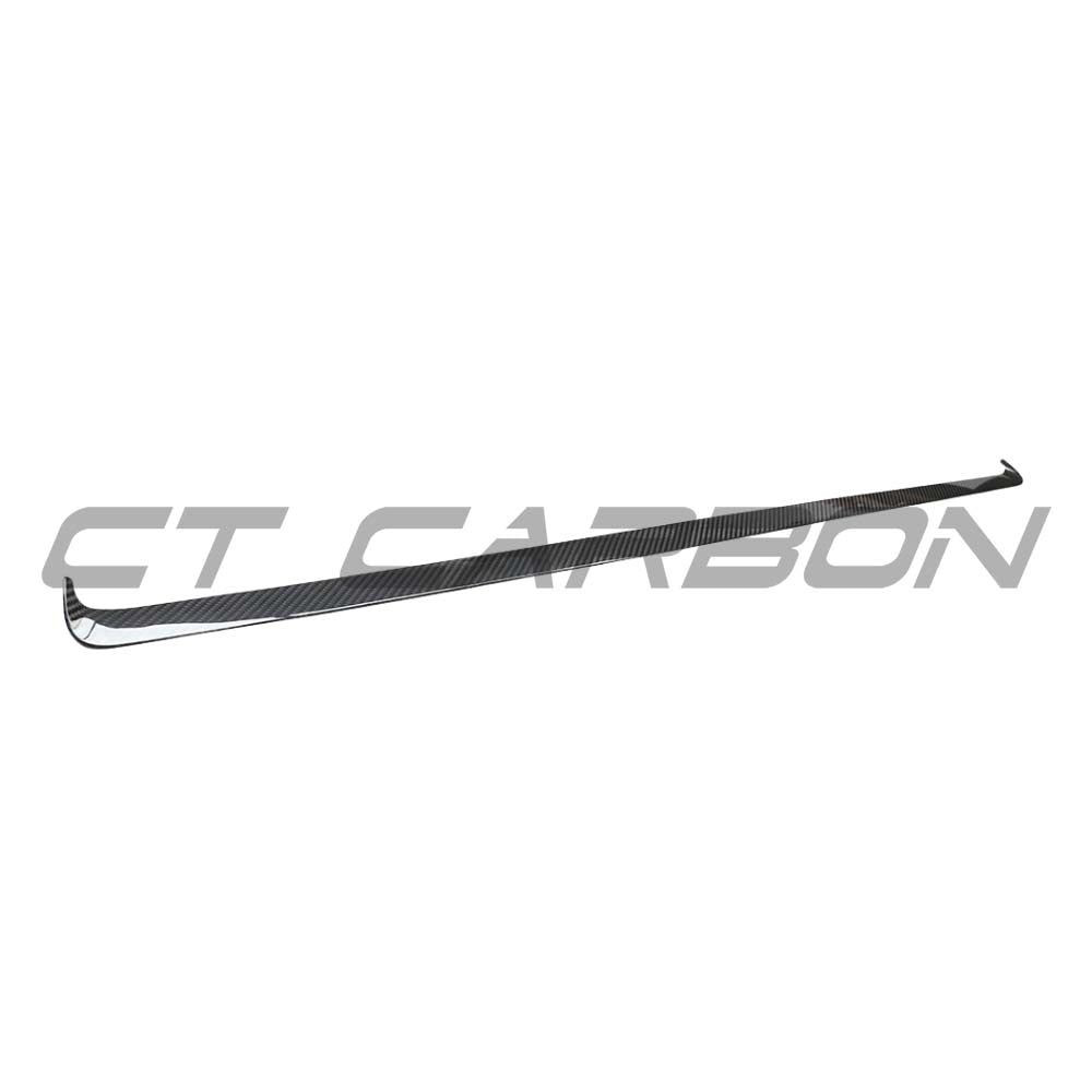 TESLA MODEL Y 2025+ FACELIFT DRY CARBON FIBRE LOWER DASHBOARD COVER