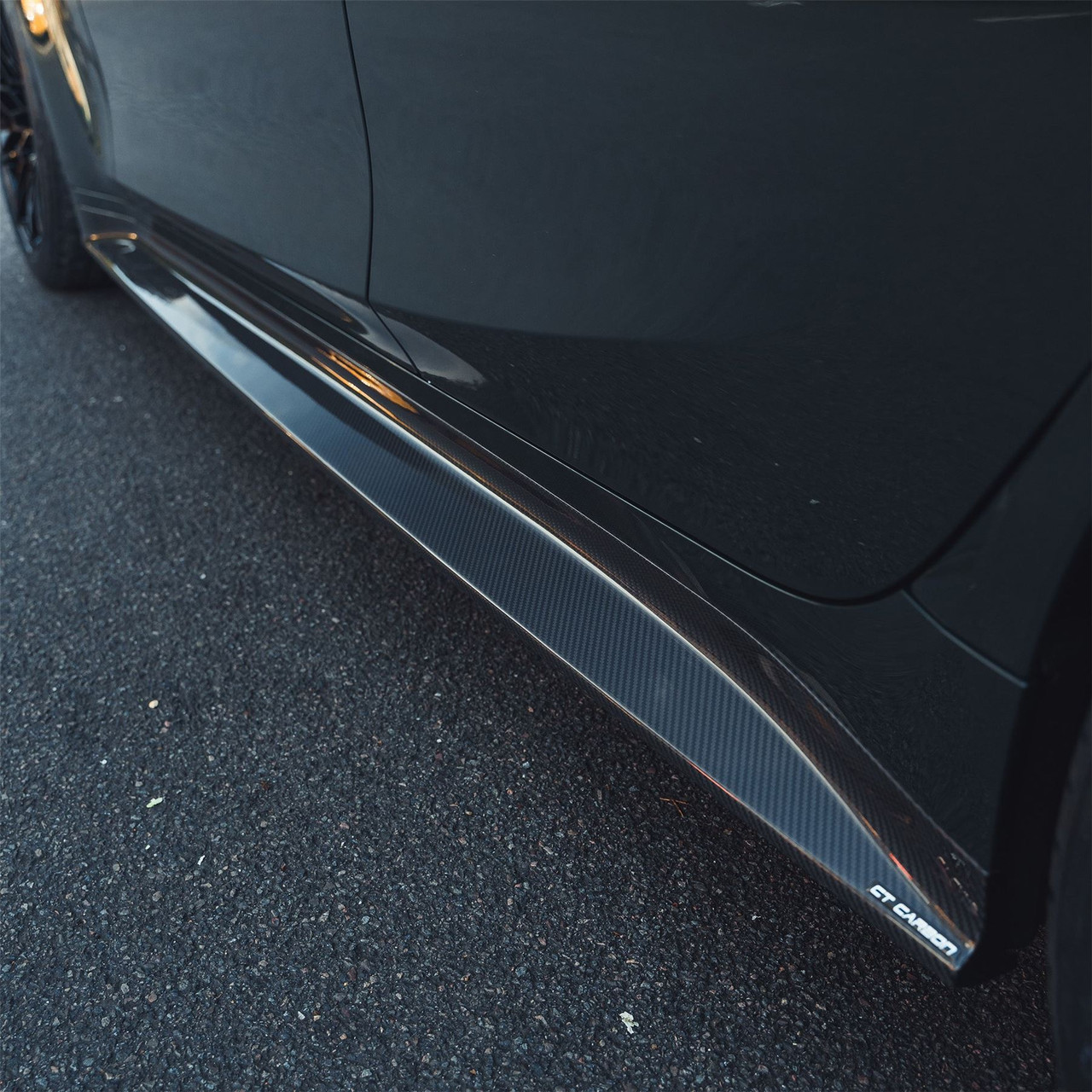 BMW M3 G80/G81 CARBON FIBRE SIDE SKIRT REPLACEMENT - V5 BMW M3 G80/G81 CARBON FIBRE SIDE SKIRT REPLACEMENT - V5