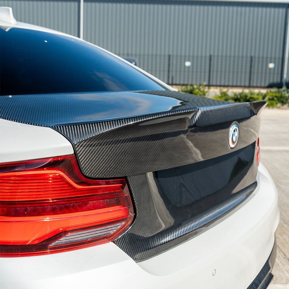 BMW M2 / M2C F87 & F22 2 SERIES CARBON FIBRE BOOTLID