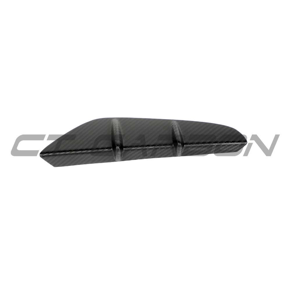 AUDI RSQ8 2025+ FACELIFT CARBON FIBRE FRONT VENT TRIM - CT DESIGN AUDI RSQ8 2025+ FACELIFT CARBON FIBRE FRONT VENT TRIM - CT DESIGN