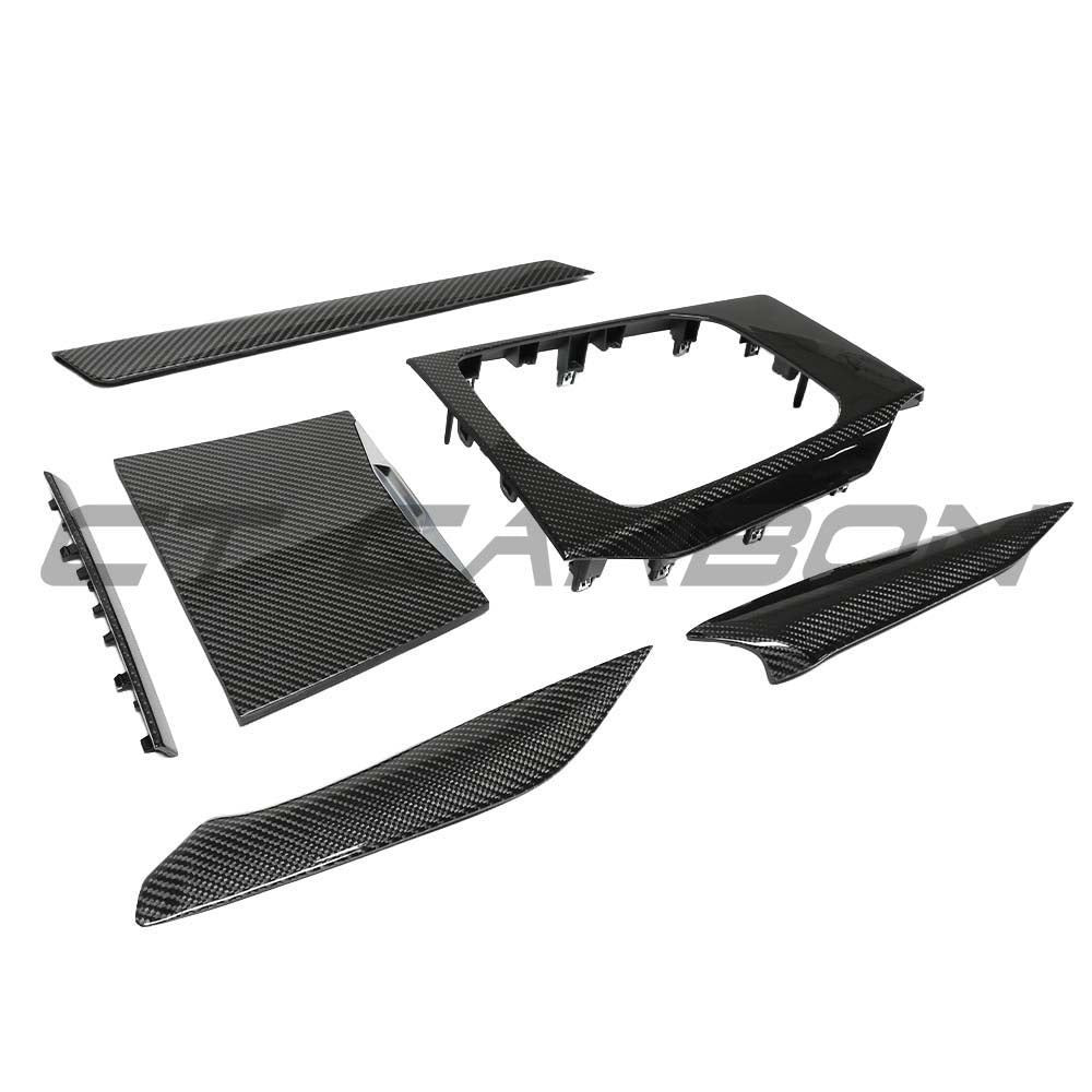 BMW GXX 2020-2021 CARBON FIBRE CENTER CONSOLE TRIM - LHD BMW GXX 2020-2021 CARBON FIBRE CENTER CONSOLE TRIM - LHD