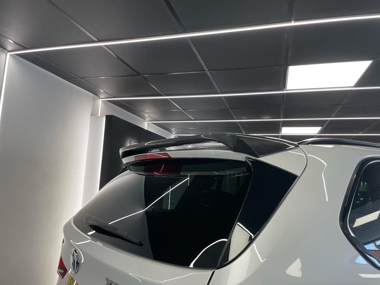 BMW F15 X5 CARBON FIBRE SPOILER BMW F15 X5 CARBON FIBRE SPOILER