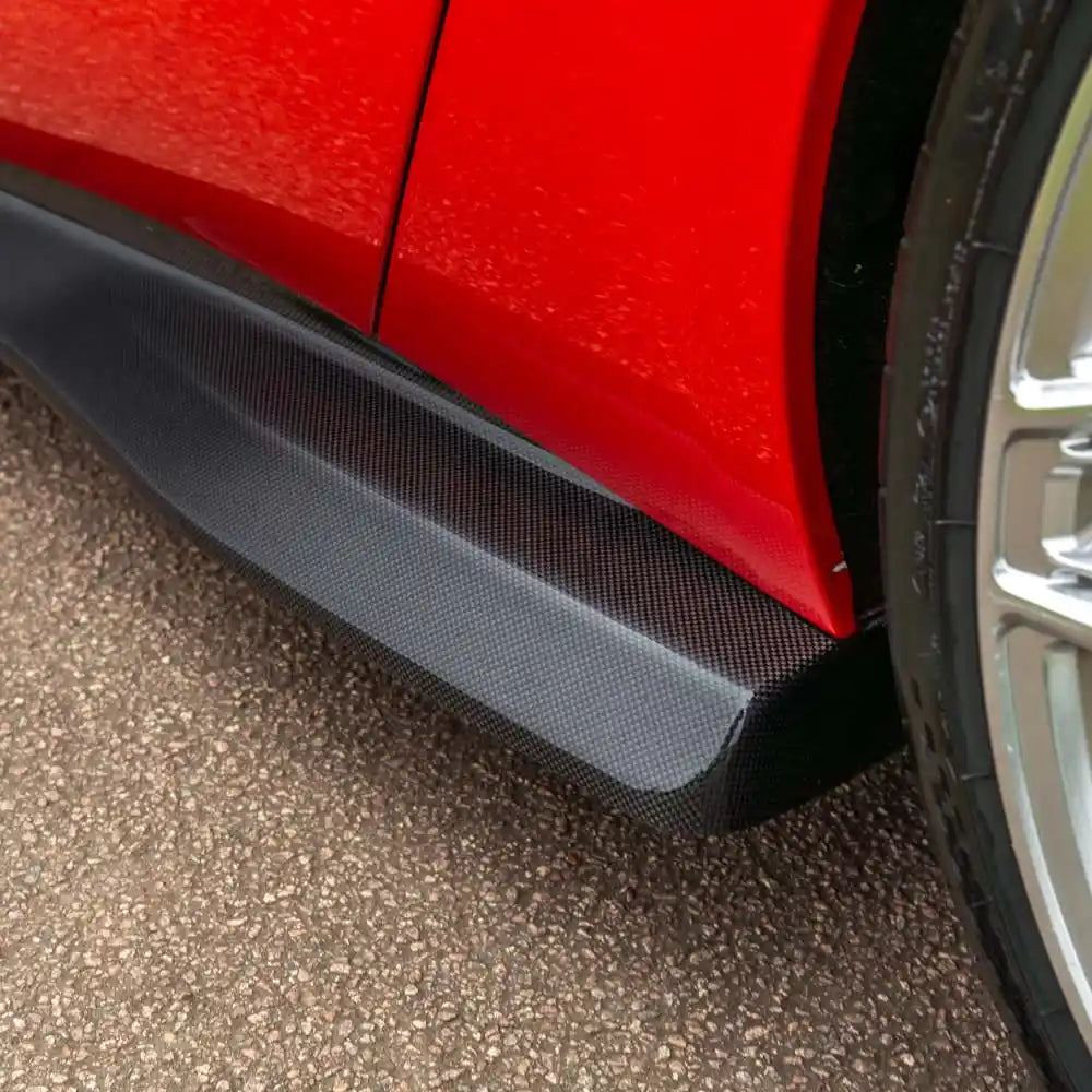 FERRARI 812 SUPERFAST & GTS CARBON FIBRE SIDE SKIRT EXTENSION - CT DESIGN FERRARI 812 SUPERFAST & GTS CARBON FIBRE SIDE SKIRT EXTENSION - CT DESIGN