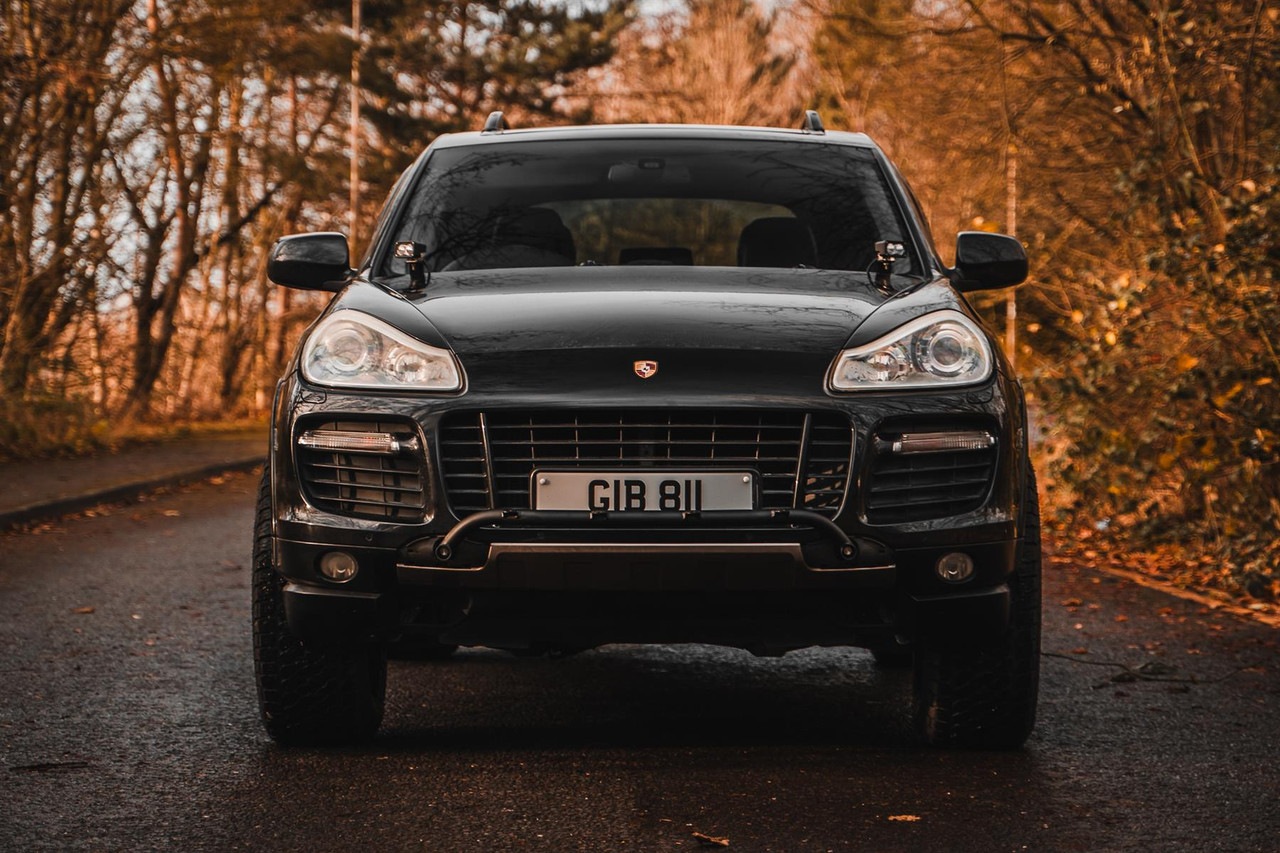 Bolt on Raised Light Bar for VW Touareg / Porsche Cayenne