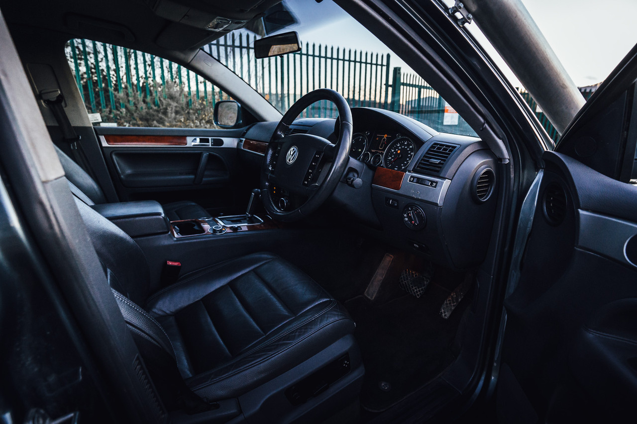 Big Overland Spec Volkswagen Touareg 3.0 TDI V6