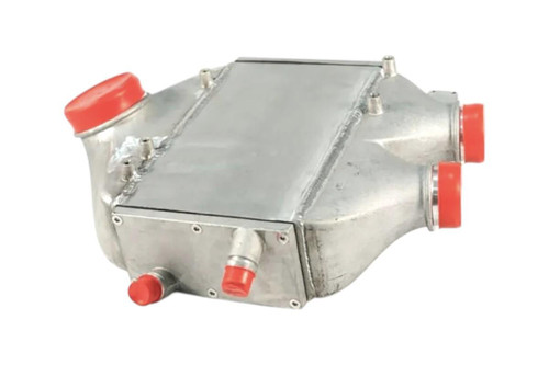 BMW F8X M3/M4/M2C CSF Performance Top Mount Charge Air Cooler Upgrade BMW F8X M3/M4/M2C CSF Performance Top Mount Charge Air Cooler Upgrade