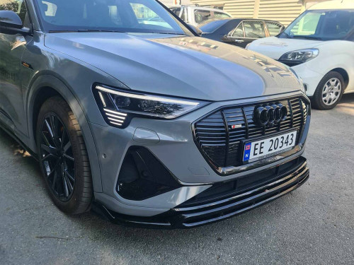 Maxton Front Splitter Audi e-Tron S-Line