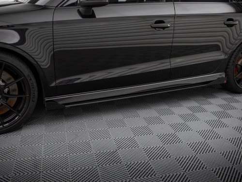 Maxton Side Flaps Audi RS3 Sedan 8V Facelift Maxton Side Flaps Audi RS3 Sedan 8V Facelift