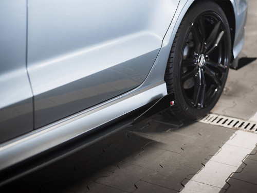 Maxton Side Flaps Audi S3 / A3 S-Line Sedan 8V Maxton Side Flaps Audi S3 / A3 S-Line Sedan 8V
