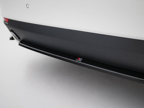 Maxton Central Rear Splitter BMW 4 Coupe / Cabrio G22 / G23