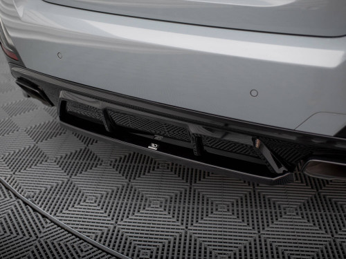 Maxton Central Rear Splitter BMW M440i Gran Coupe G26