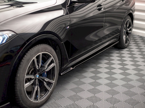 Maxton Side Skirts Diffusers BMW X7 M-Pack G07