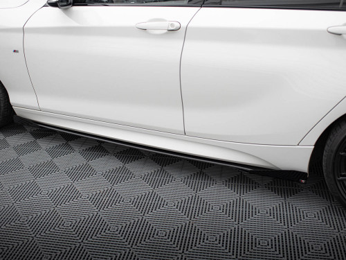 Maxton Side Flaps BMW 1 F20 M135i / M140i / M-Pack Maxton Side Flaps BMW 1 F20 M135i / M140i / M-Pack