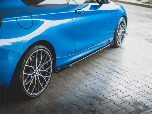 Maxton Side Flaps BMW 1 F21 M135i / M140i / M-Pack Maxton Side Flaps BMW 1 F21 M135i / M140i / M-Pack