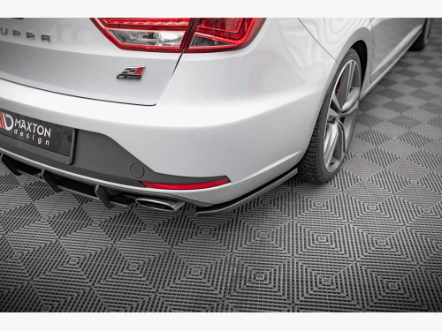 Maxton Rear Side Splitters V.1 Seat Leon Cupra Sportstourer Mk3 Maxton Rear Side Splitters V.1 Seat Leon Cupra Sportstourer Mk3