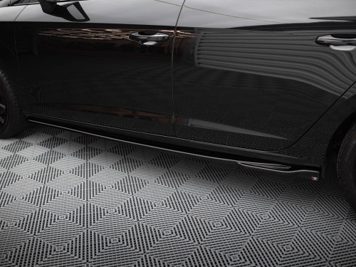 Maxton Side Skirts Diffusers V.4 Seat Leon Cupra / FR Mk3 FL