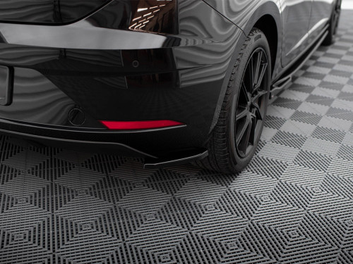 Maxton Rear Side Splitters V.1 Seat Leon Hatchback Mk3 Facelift Maxton Rear Side Splitters V.1 Seat Leon Hatchback Mk3 Facelift