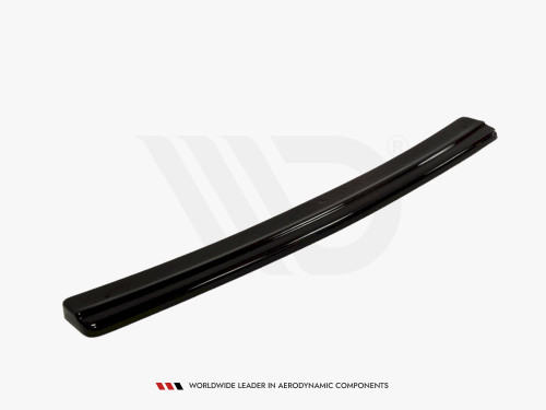 Maxton Central Rear Splitter VW Golf IV R32