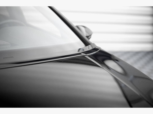 Maxton Bonnet Extension Volkswagen Golf Mk8 Maxton Bonnet Extension Volkswagen Golf Mk8