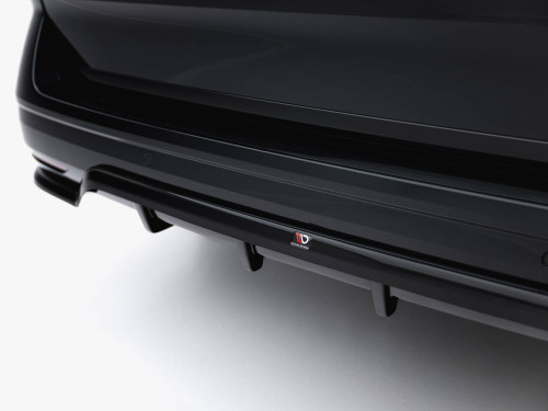 Maxton Rear Splitter (Vertical Bars) Volkswagen Multivan Long T7