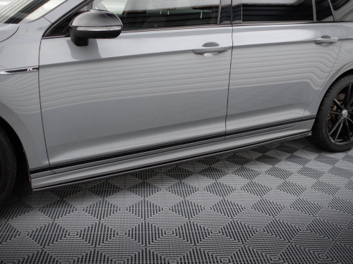 Maxton Side Skirts Diffusers Volkswagen Passat R-Line B8 Facelift Maxton Side Skirts Diffusers Volkswagen Passat R-Line B8 Facelift