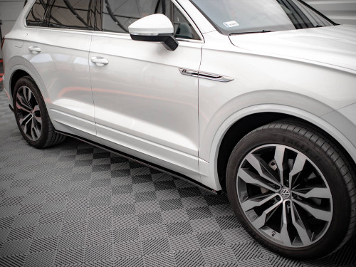 Maxton Side Skirts Diffusers Volkswagen Touareg R-Line Mk3 Maxton Side Skirts Diffusers Volkswagen Touareg R-Line Mk3