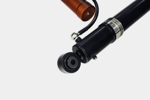 GMC Shocks EVO +25mm Suspension Lift for Air Sprung Cayenne 958 / Touareg 7P GMC Shocks EVO +25mm Suspension Lift for Air Sprung Cayenne 958 / Touareg 7P