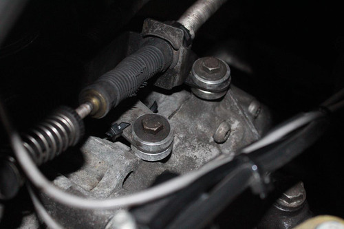 Solid Shifter Bracket Bushes for VAG 02A, 02J, 02M, & 02Q Gearboxes