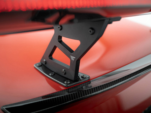 Maxton Carbon Spoiler With Internal Brackets Uprights + LED BMW M2 G87