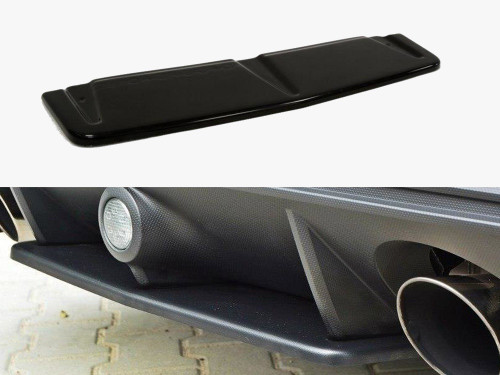 Maxton Central Rear Splitter Ford Focus 3 RS