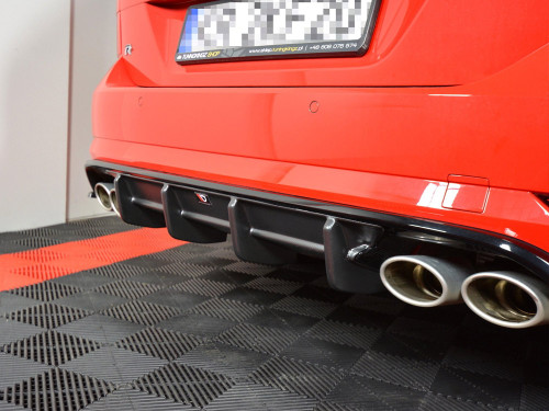 Maxton Rear Valance Volkswagen Golf R Variant Mk7 Facelift Maxton Rear Valance Volkswagen Golf R Variant Mk7 Facelift