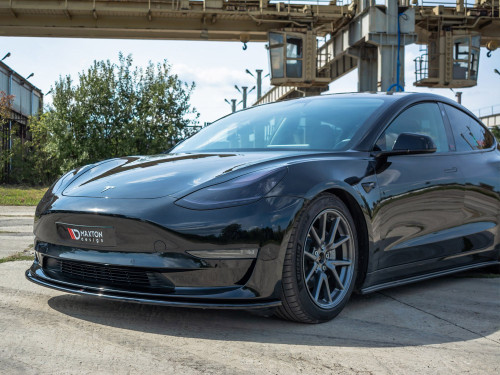 Maxton Front Splitter Tesla Model 3