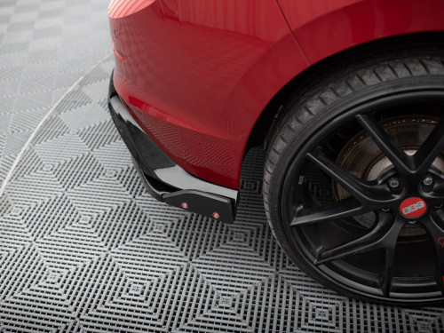 Maxton Rear Side Splitters V.4 + Flaps Volkswagen Golf GTI / GTE Mk8