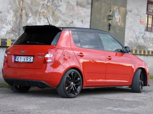 Maxton Side Skirts Diffusers Skoda Fabia MK2 RS (2010-2014) - Carbon Look