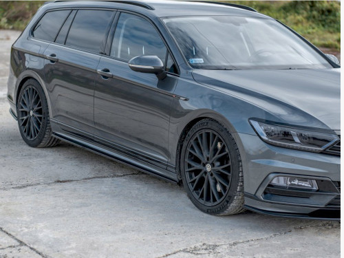 Maxton Side Skirts Diffusers Volkswagen Passat R-line B8 (2015-2019) - Carbon Look