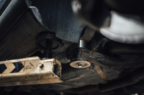 Touareg 7L / Cayenne 955 / 957 50mm+ Body Lift Kit for Coil Sprung Vehicles Touareg 7L / Cayenne 955 / 957 50mm+ Body Lift Kit for Coil Sprung Vehicles