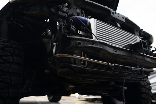 Darkside FMIC Kit for VW Touareg 7L & Porsche Cayenne 3.0 V6 TDI Darkside FMIC Kit for VW Touareg 7L & Porsche Cayenne 3.0 V6 TDI