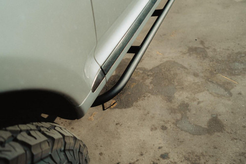 VW Touareg 7L / Porsche Cayenne 955 & 957 Rock Sliders VW Touareg 7L / Porsche Cayenne 955 & 957 Rock Sliders