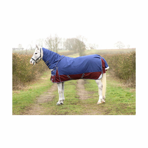 Hy DefenceX 450g Heavyweight Turnout Rug with Liners