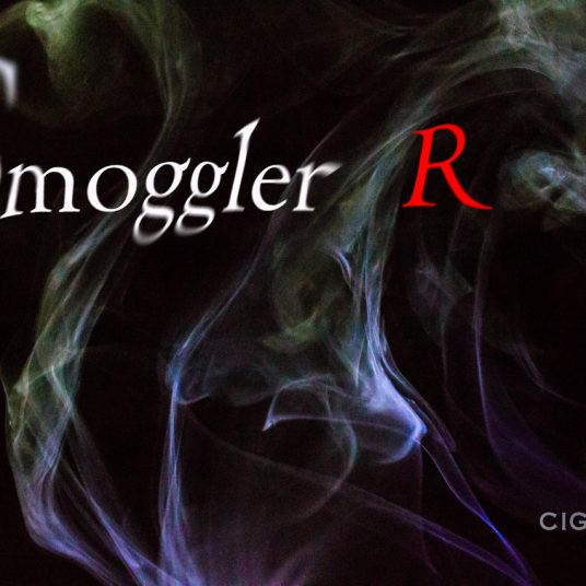 Smoggler R by Cigma Magic