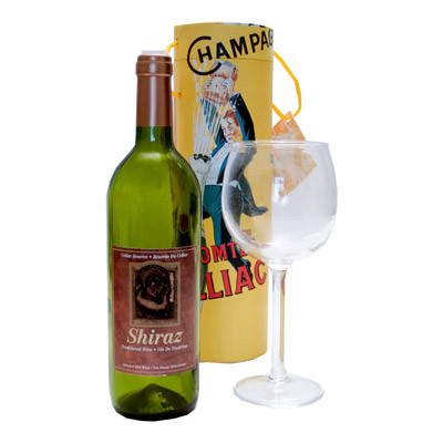 Airborne Wine And Glass by Visual Magic and David Evangelista - Trick