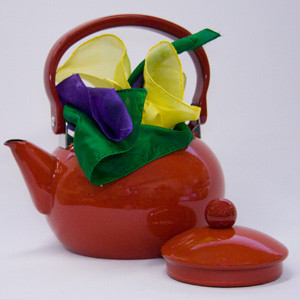 Tea Kettle - Mak - RED